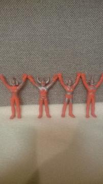 ڱI ݏS 4̾āI߲Ķװ 1970N