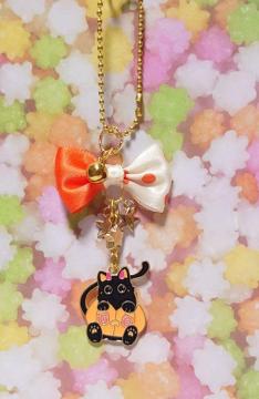 ハンドメイド♪ハロウィンチャーム★ポールチェーン・カボチャinデビルクロネコちゃん