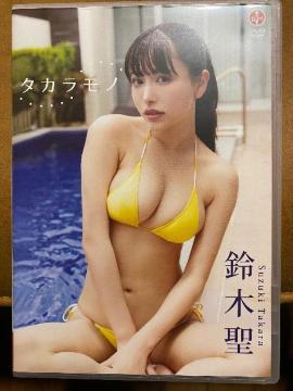 ؐ  ^Jm  i  DVD