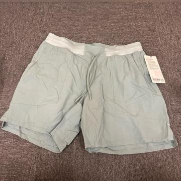 ���� �V�i �^�O�t�� lululemon ���������� �V���[�c 7�C���`