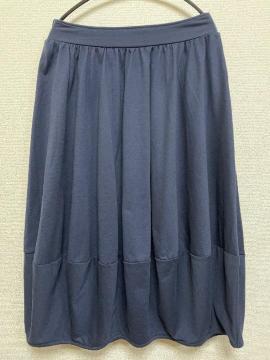 中古美品.変形スカート 裾切り替え