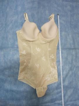 Venus�̃{�f�B�X�[�c85B�@XL