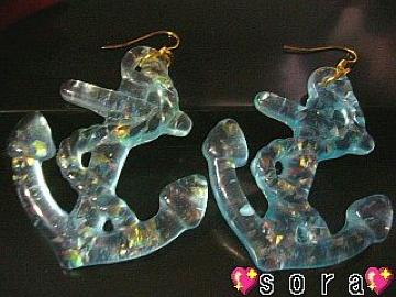 【DIVAS】海.プールに ラメ入 マリンイカリピアス