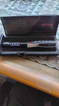 ���b�g�����O rotring Core �R�A ���}�p���N�M��p�P�[�X �}�j���A���t