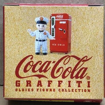 RJER[ GRAFFITI  Delivery Pick-Up Toy Truck (V[Nbg)