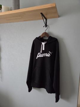 PUMA/パーカー★ブラックにホワイトロゴのスウエットパーカー/新品♪