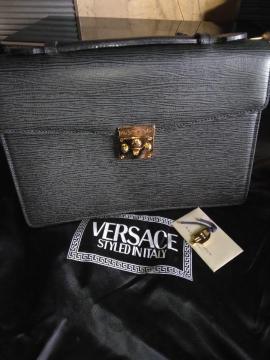 VERSACEYt
