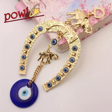 N̗ǂñEChE`[łp[Xg[ɂԂɂǊ|݊܂YȃfUCۂ̑bL[ɂ