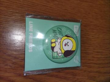 BT21���ʃo�b�W���񔄕i