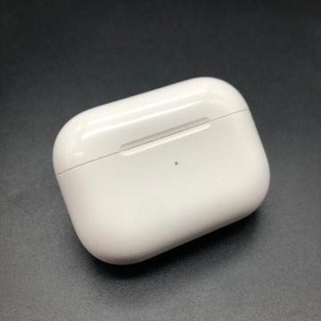  i Apple Abv AirPods [dP[X A2190
