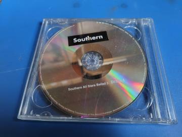 �T�U���I�[���X�^�[�Y�@2���g�@�o���b�h�R�@�f�B�X�N�̂�