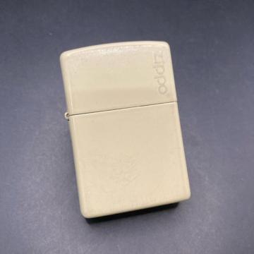 ���� zippo �W�b�|�[ �x�[�W�� E 22