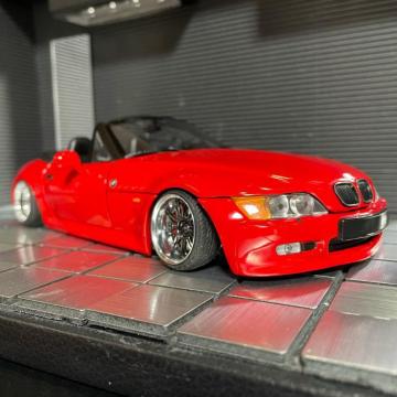 UTf 1/18 BMW Z3 [hX^[iJX^dl)