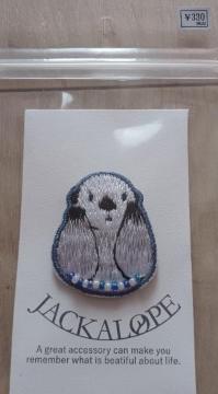 ラッコさん刺繍ブローチ 送料込み