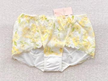 Triumph AMOSTYLE �V���[�c M�T�C�Y �q�b�v�n���O �p���[�l�b�g �z���C�g/�C�G���[