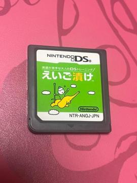 ds Ђ