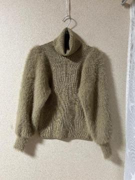 新品タグ付きMURUA★袖ふわふわシャギーニット