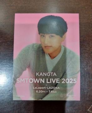 J^ XebJ[ SMTOWN LIVE 2025 ہ[ƃ][i