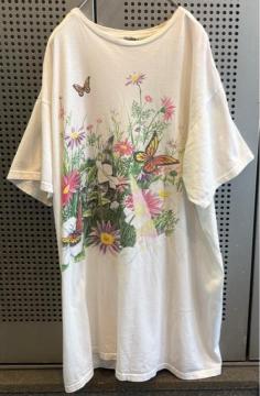 �Ò��@���B���e�[�W�@vintage T�V���c�@�r�b�N�T�C�Y�@�����s�[�X�@�ԁ@�L�@�˂��@���h
