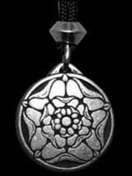 Pepi: TUDOR ROSE pendant p`[_[