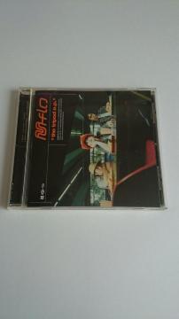 m-flothe tripod e.p.