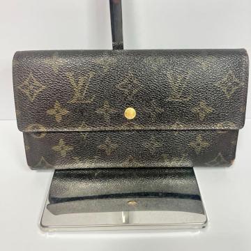 ���C���B�g�� �|���g�g���]�[�� �C���^�[�i�V���i�� M61215 LV �����z LOUIS VUITTON