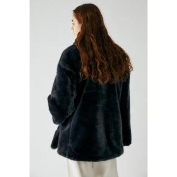 Lutique�R�[�g���u���b�N�G�R�t�@�[�̂ӂ�ӂ�R�[�g��