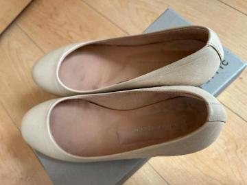 イタリア製 ファビオルスコーニ パイソンヒールパンプス