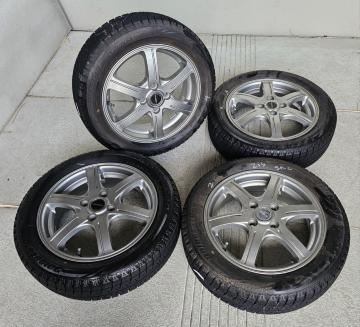 BALMINUM 15in 4.5J +48 PCD100 uaXgBLIZZAK REVO GZ 4{Zbg165/60R
