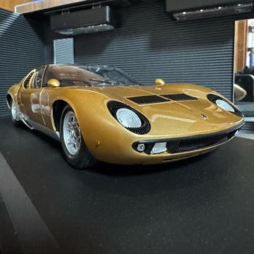 ŖWi  {M[j ~E P400 Gold