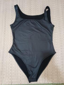 �u���b�N�^���N�X�[�c M�T�C�Y