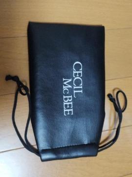 CECILMcBEE KlP[Xi܃^Cvj
