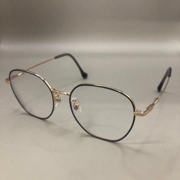 T.G.C. Kl ዾ KR2305CM