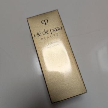 cle de peau ���e�t 30ml �S�[���h ���E�Z����II�@�N���h�|�[