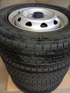 145 80 12LT X^bhXAzC[Zbg