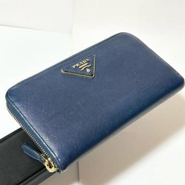 PRADA �v���_ �T�t�B�A�[�m �����O�W�b�v ���z ���U�[ �u���[ �O�p�v���[�g