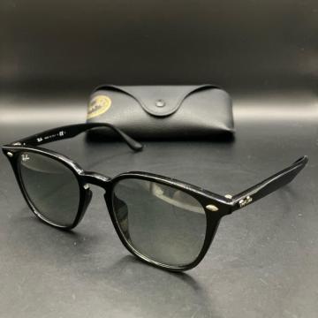 ���� Ray-Ban ���C�o�� �T���O���X RB4258-F