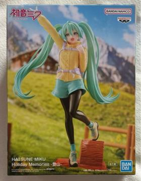 �����~�N HATSUNE MIKU Holiday Memories �o�R