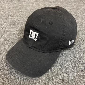 ���� NEWERA �j���[�G�� DC �L���b�v �X�q �u���b�N