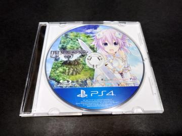 �y�f�B�X�N�̂݁zPS4 �l���_�I�����C�� CYBER DIMENSION NEPTUNE / �l�v�e���[�k �V���[�Y