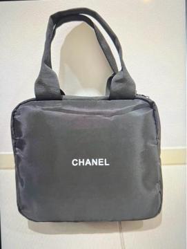 CHANEL �V���l�� �m�x���e�B �o�b�N