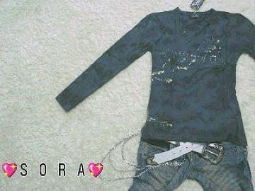 yLOWBOXz߲èݸĽ pۺ VȯT