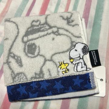 スヌーピーのタオルハンカチ