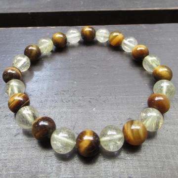 8~ʁ@`NH[c^CK[ACuXbg