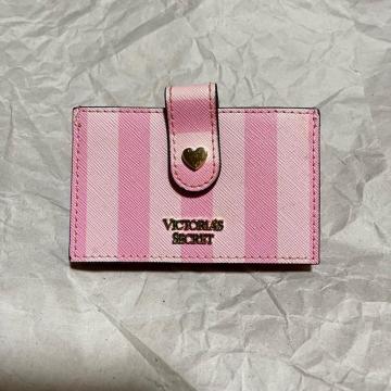 yBNgAV[Nbgz XgCv / J[hP[X / sN h U[