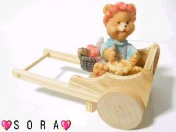可愛い♪木製&樹脂製 カントリーくまさん《コロコロと動く荷車》W