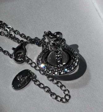 Vivienne Westwood ヴィヴィアン クリアオーブネックレス ラインストーンモデル