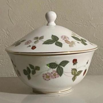 󏭁@EFbWEbh WEDGWOOD) ChXgx[ WtCX{E@Jo[hCX{E 1q EFbWEbh