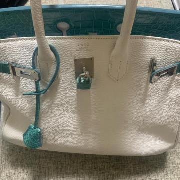 �n���h�o�b�N