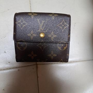 ���C���B�g��W�t�b�N���z